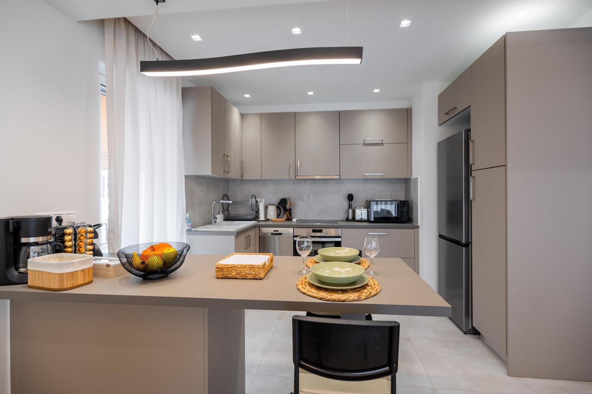 Sesilia Sea View Apartment Ateny Zewnętrze zdjęcie
